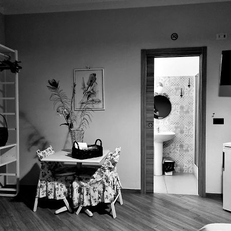 B&B Tre Passi Dalla Torre Montesarchio Ngoại thất bức ảnh