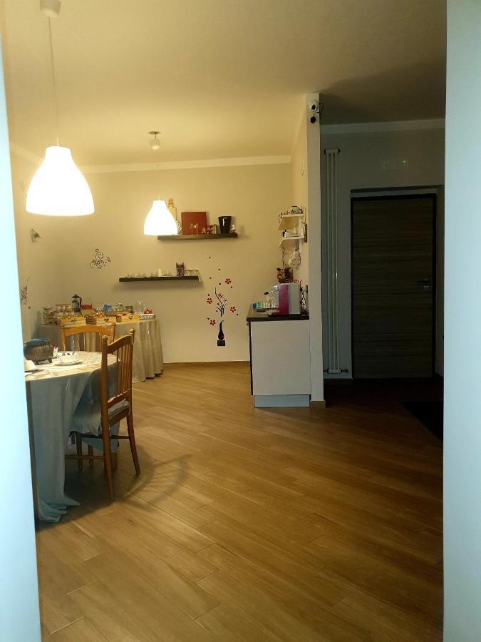 B&B Tre Passi Dalla Torre Montesarchio Ngoại thất bức ảnh