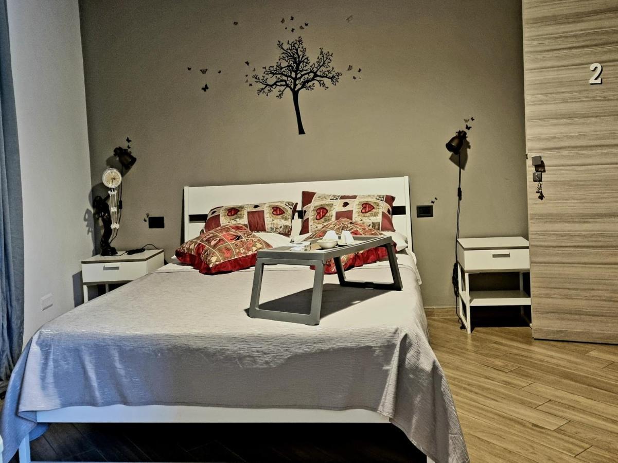 B&B Tre Passi Dalla Torre Montesarchio Ngoại thất bức ảnh