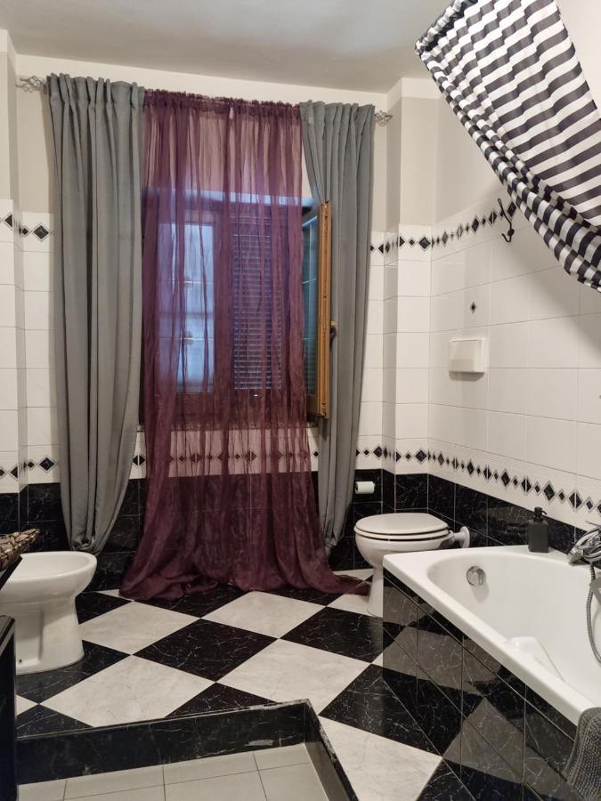 B&B Tre Passi Dalla Torre Montesarchio Ngoại thất bức ảnh