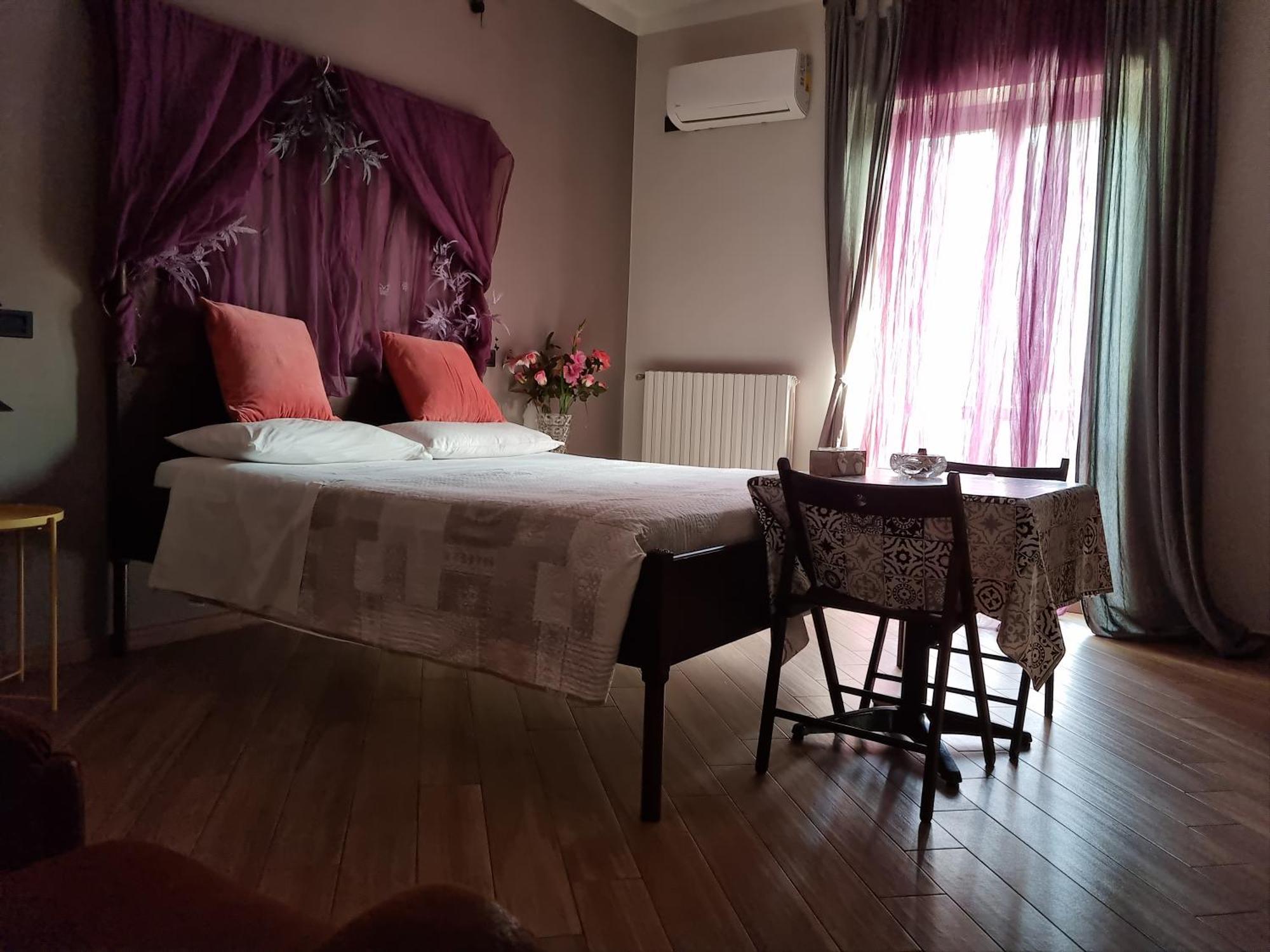 B&B Tre Passi Dalla Torre Montesarchio Phòng bức ảnh