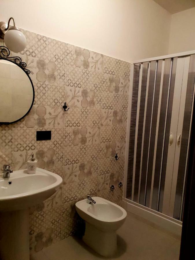 B&B Tre Passi Dalla Torre Montesarchio Ngoại thất bức ảnh
