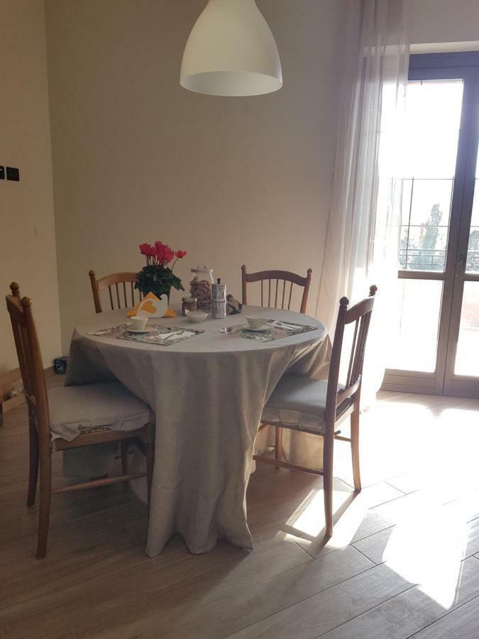 B&B Tre Passi Dalla Torre Montesarchio Ngoại thất bức ảnh